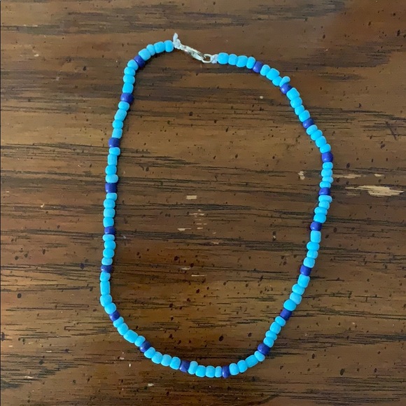 blue and navy bead chocker - Picture 1 of 3